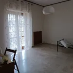 Rent 1 bedroom apartment of 110 m² in Napoli