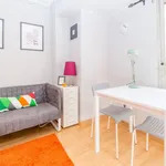 Rent 4 bedroom apartment in Valencia