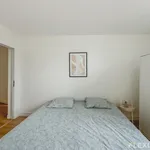 Rent 3 bedroom apartment of 56 m² in Suresnes