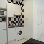 Rent 1 bedroom apartment of 22 m² in Madrid