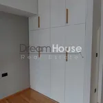 Rent 2 bedroom apartment of 80 m² in Patras