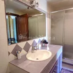 Rent 5 bedroom apartment of 170 m² in Frascati