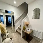 Rent 2 bedroom flat in West Midlands