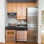 Rent 2 bedroom apartment in Manhattan