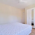 Alquilo 3 dormitorio apartamento de 90 m² en malaga