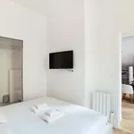 Rent 3 bedroom apartment of 45 m² in Paris