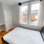 Rent 6 bedroom house in Yorkshire And The Humber