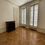 Rent 4 bedroom apartment of 101 m² in Lyon 6Eme Arrondissement