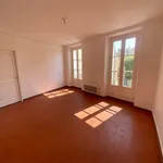 Appartement de 75 m² avec 4 chambre(s) en location à Toulon