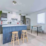 Appartement de 1011 m² avec 4 chambre(s) en location à Sherbrooke