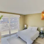 Rent a room of 116 m² in Bordeaux