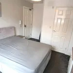 Rent 5 bedroom house in Doncaster