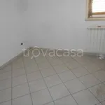 Affitto 5 camera appartamento di 151 m² in Palermo