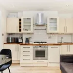 Rent 2 bedroom apartment of 2 m² in london