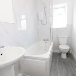 Rent 3 bedroom house in Bradford