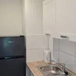 Rent 1 bedroom apartment of 52 m² in Dusseldorf