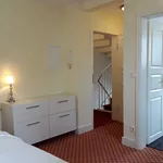 Rent 1 bedroom apartment of 28 m² in Frankfurt