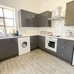 Rent 2 bedroom flat in West Midlands