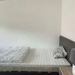 Rent a room in lisbon