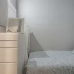 Rent a room in lisbon