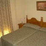 Rent 14 bedroom house in Granada']