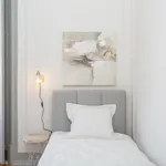 Rent 7 bedroom apartment in Lisbon