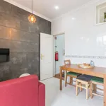 Rent 2 bedroom apartment in lisbon