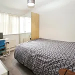 Rent 4 bedroom house in Basildon