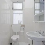 Rent 6 bedroom apartment in Lisbon