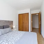 Rent 5 bedroom apartment in Valencia