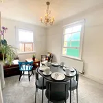 Rent 2 bedroom flat of 59 m² in Hove