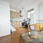 Rent 4 bedroom flat of 70 m² in London