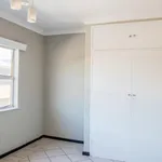 Rent 1 bedroom apartment in Germiston