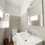 Rent 1 bedroom apartment of 45 m² in lisbon