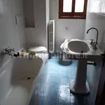 Rent 5 bedroom apartment of 160 m² in Taranto