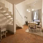 Rent 1 bedroom apartment of 75 m² in Florence