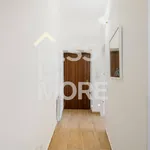 Rent 3 bedroom apartment of 67 m² in Milano