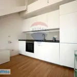 Affitto 3 camera appartamento di 65 m² in Bari