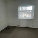 Rent 3 bedroom flat in Liverpool