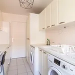 Rent 4 bedroom apartment in Paris