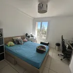 Appartement de 55 m² avec 3 chambre(s) en location à Hyères