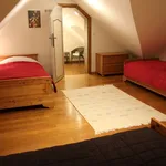 Huur 5 slaapkamer appartement van 120 m² in Braine-l'Alleud