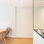 Rent 3 bedroom apartment in barcelona