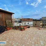 Rent 3 bedroom apartment of 60 m² in Naples