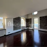 Rent 4 bedroom apartment of 110 m² in Como