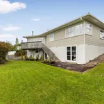 Rent 3 bedroom house in Waitākere Ranges