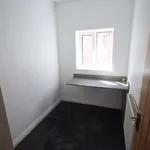 Rent 4 bedroom house in West Midlands