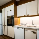 Rent a room of 106 m² in Madrid