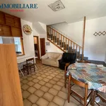 Rent 5 bedroom house of 140 m² in Montepaone