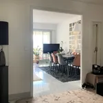 Rent 1 bedroom apartment of 120 m² in Marseille